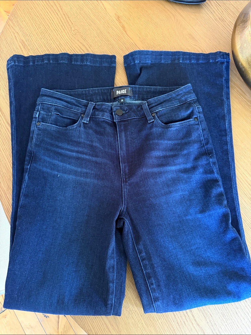 PAIGE Genevieve Novela Jeans size 29